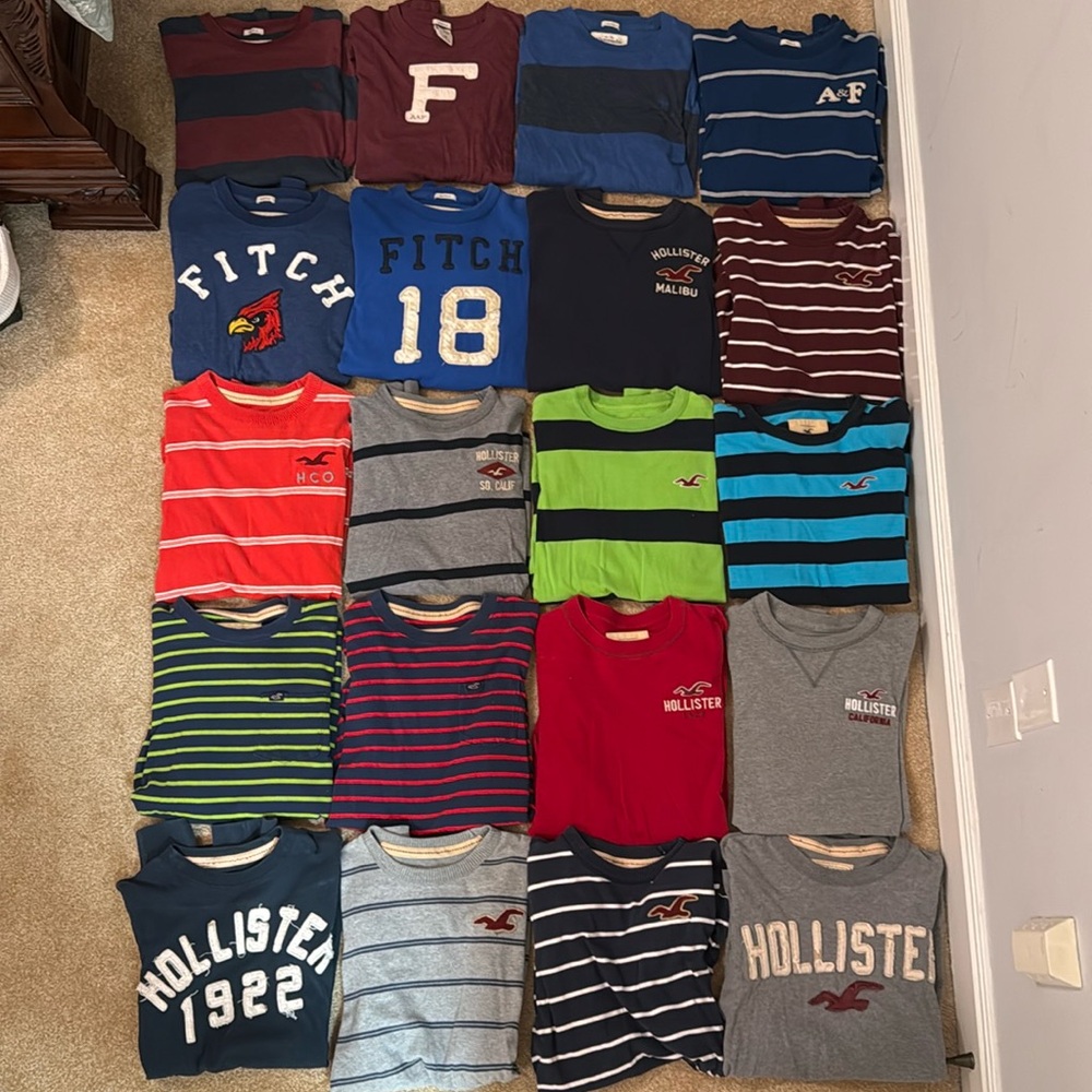 20 Hollister and Abercrombie long sleeve t-shirts - LOT